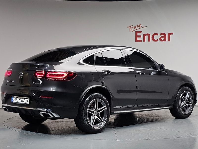 2023 Mercedes-Benz C-Class GLC220 d 4MATIC Coupe photo 2