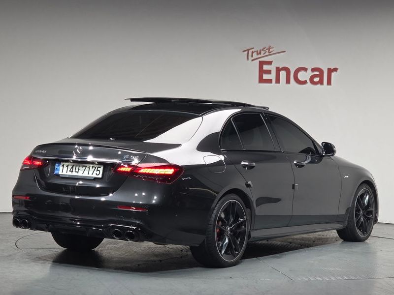 2023 Mercedes-Benz E-Class E53 AMG 4MATIC+ photo 2