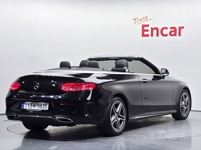 2020 Mercedes-Benz C-Class C200 Cabriolet photo 2