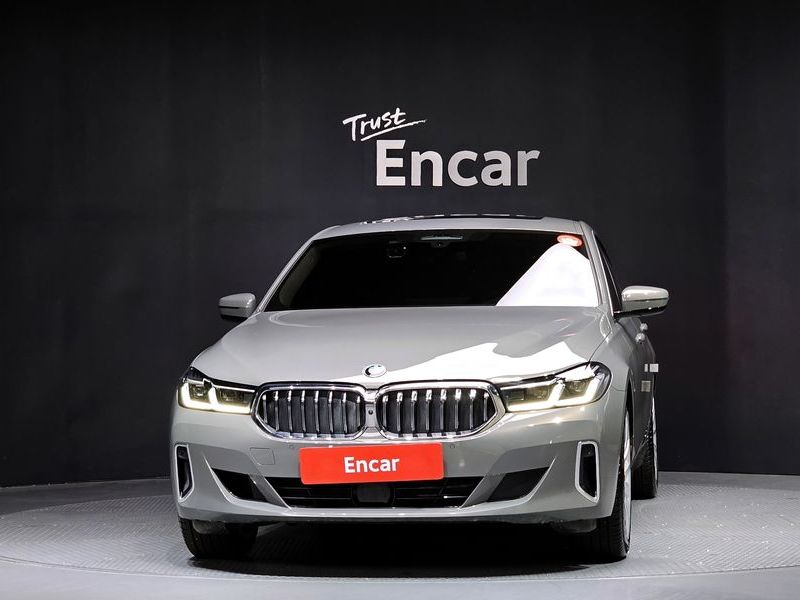 2021 BMW 6 Series 630i xDrive Luxury photo 3