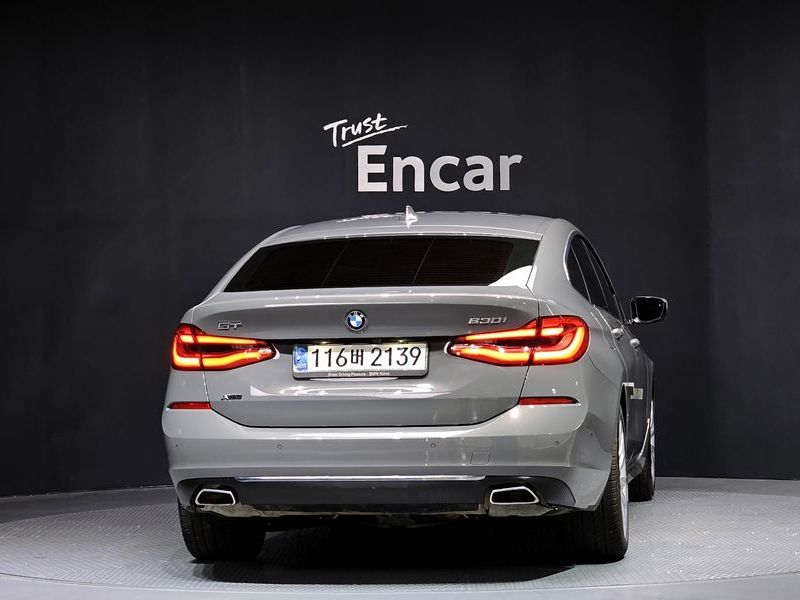 2021 BMW 6 Series 630i xDrive Luxury photo 4
