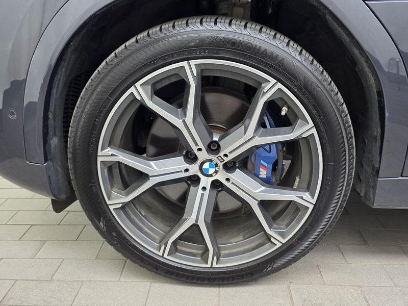 2022 BMW X6 xDrive40i M Sport photo 5