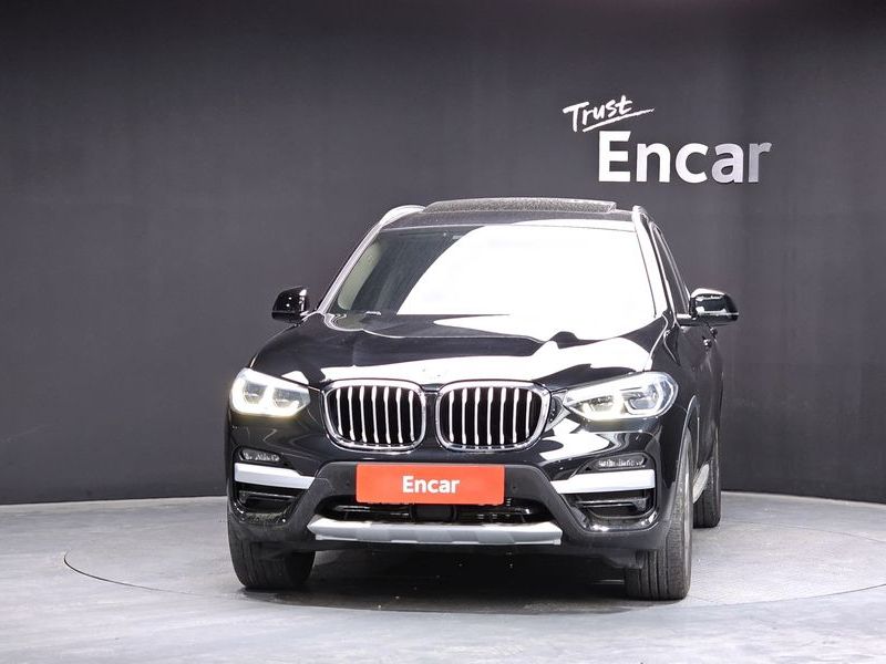 2020 BMW X3 xDrive 30e photo 3