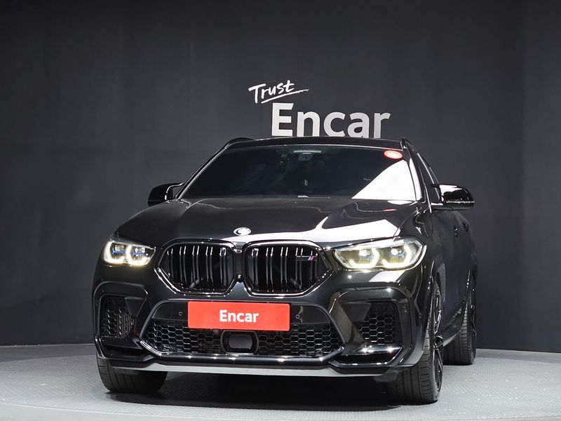 2021 BMW X6 4.4 Competition photo 3