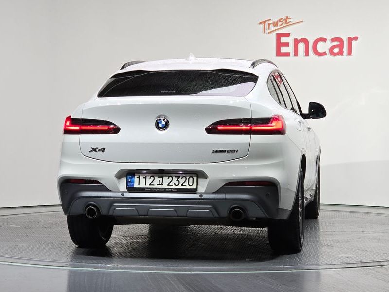 2021 BMW X4 xDrive20i M Sport X photo 4