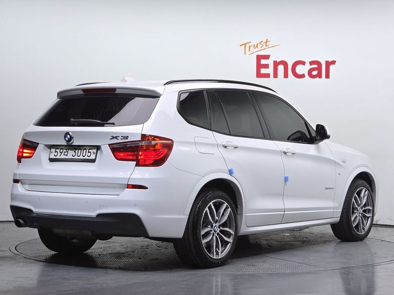 2017 BMW X3 xDrive 20d M Aerodynamic photo 2