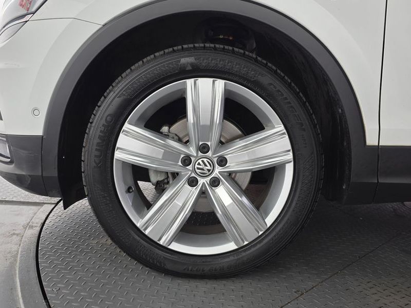 2020 Volkswagen Tiguan 2.0 TDI 4Motion Prestige photo 5