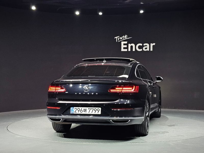 2019 Volkswagen Arteon 2.0 TDI Prestige photo 4