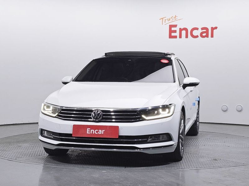 2018 Volkswagen Passat 2.0 TDI Prestige photo 3