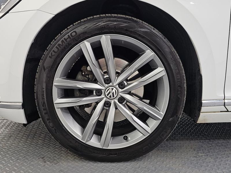 2018 Volkswagen Passat 2.0 TDI Prestige photo 5