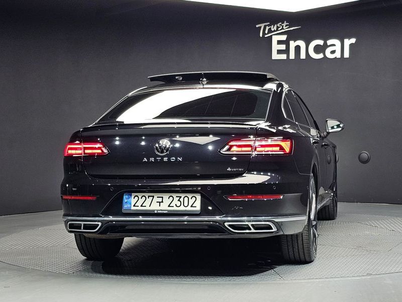 2023 Volkswagen Arteon 2.0 TDI R-LIINE 4Motion photo 4