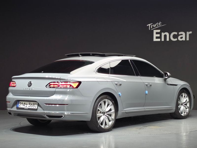 2023 Volkswagen Arteon 2.0 TDI Prestige photo 2