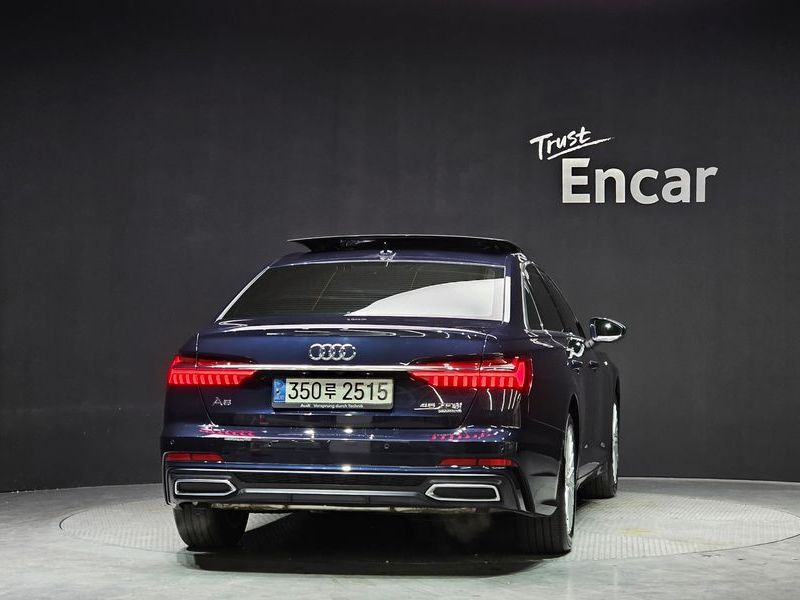 2021 Audi A6 45 TFSI Quattro Premium photo 4