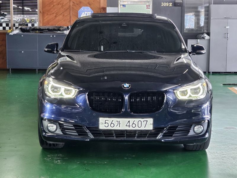 2014 BMW 5 Series GT 30d xDrive photo 3