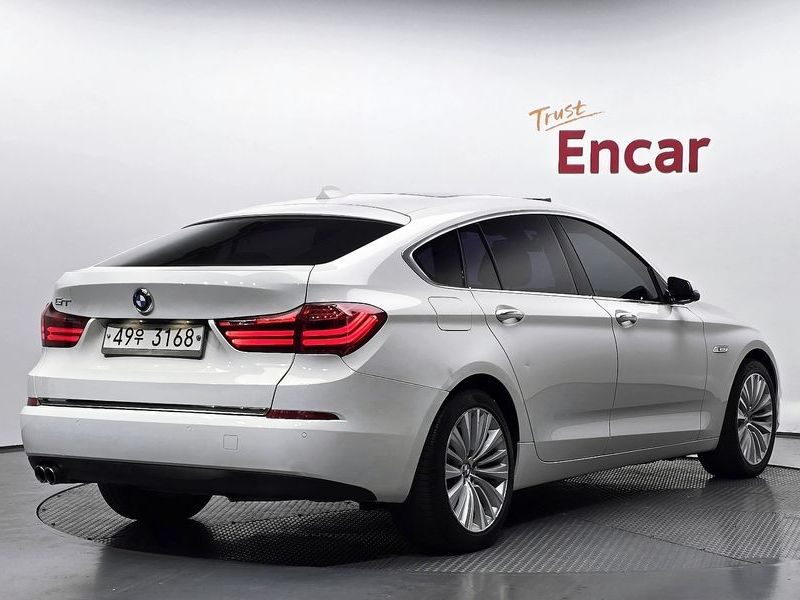 2015 BMW 5 Series GT ED Edition photo 2