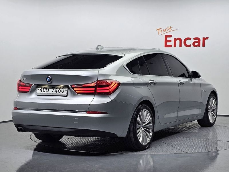 2014 BMW 5 Series GT ED Edition photo 2